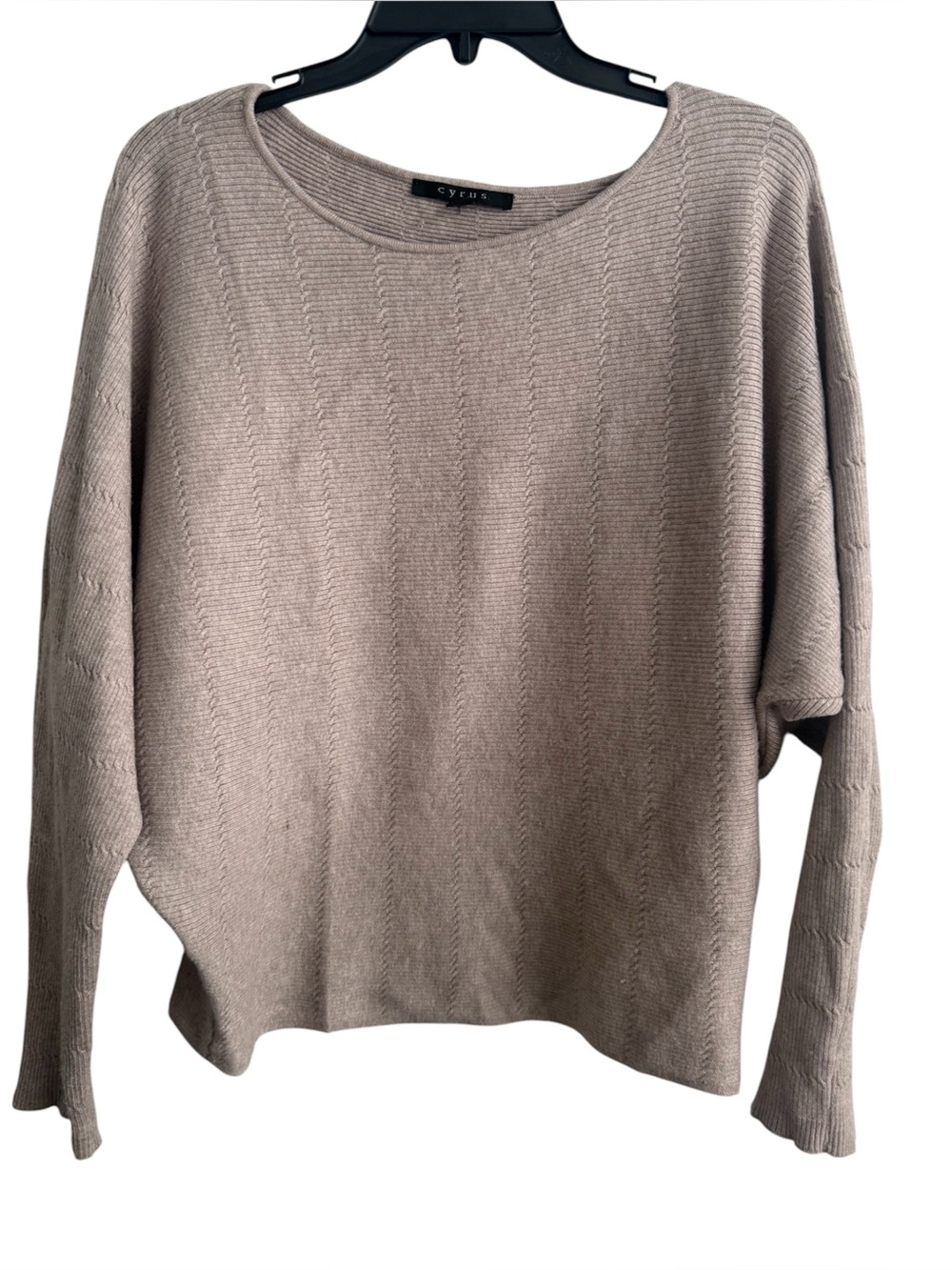 Cyrus Beige Taupe Textured Dolman Knit Sweater. Sz M